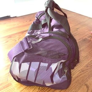 🍄FINAL PRICE🍄 Purple Nike Athletic Bag